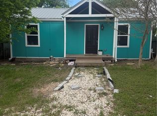504 S 6th St, Gatesville, TX 76528