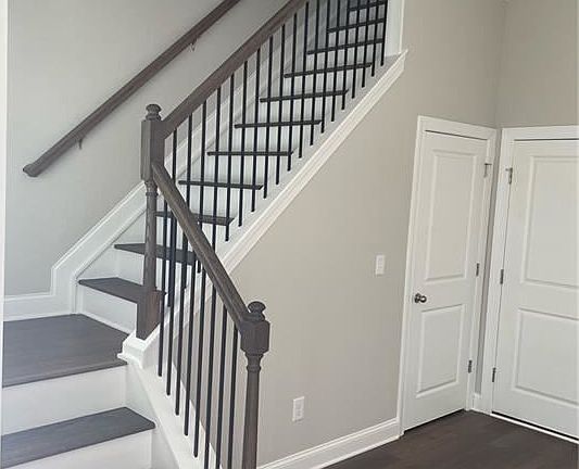 2nd image of 5041 Belmont Crossing Dr #28