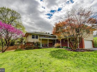 301 Valdene Ct, Lutherville Timonium, MD 21093