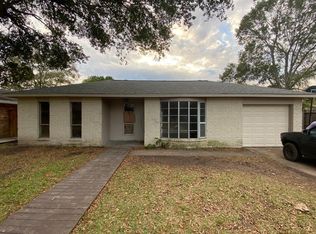 7811 Martin Wood Ln, Houston, TX 77086