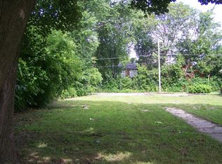 1829 Jackson St, North Chicago, IL