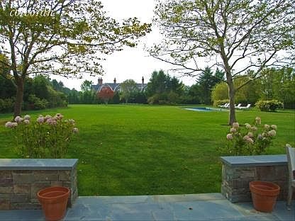 4th image of 38 Bay Ln