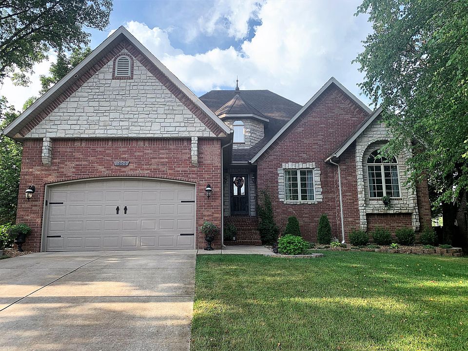 1st image of 1006 W Cory St