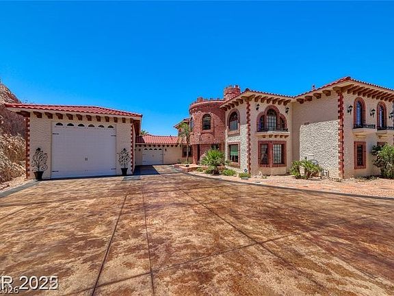 4th image of 220 Hallett Cove Ct