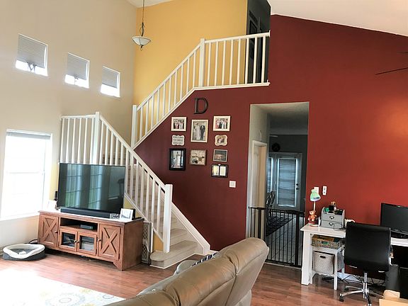 4th image of 2413 Keaton Ct