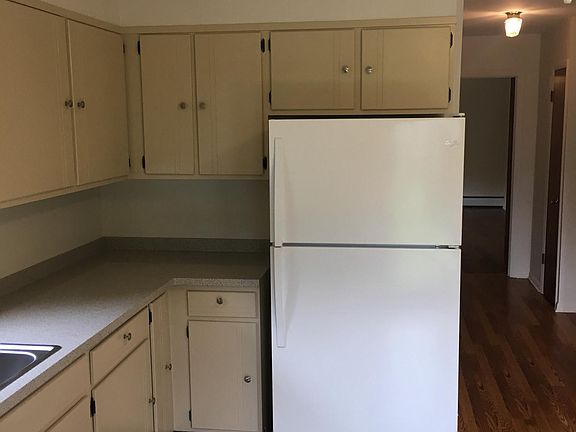 Kitchen into hallway