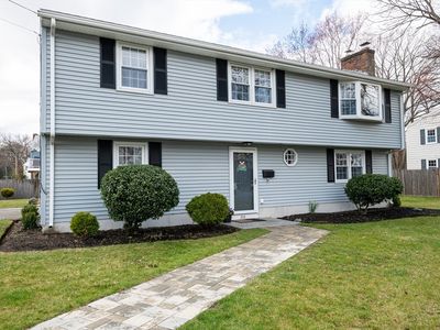 242 Bancroft Ave, Reading, MA, 01867