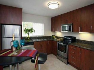 5040 A St APT 8, San Diego, CA 92102