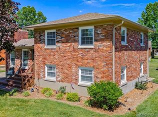 717 Parkwood Dr, Clarksville, IN 47129