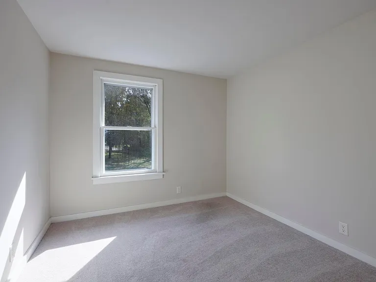 150 Spring Valley Rd #B — Photo 13
