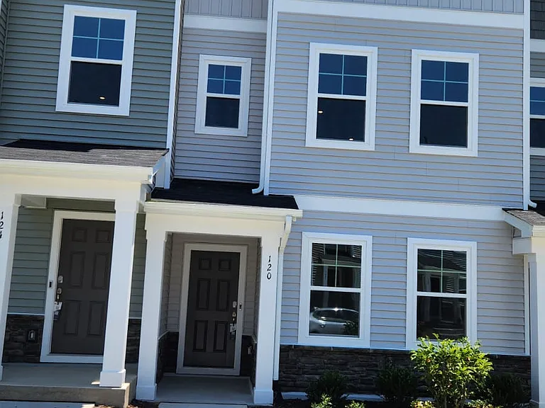 120 Sweet Lilac Way — Photo 2