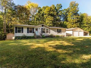 2832 Russell McPherson Rd, Burlington, NC 27215