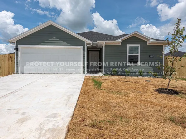 420 Raegan St, Prairie Grove, AR 72753