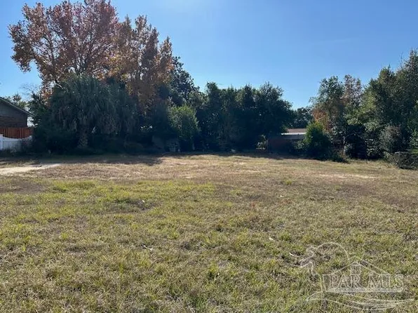 2039 Colony Rd, Pensacola, FL 32526