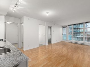 788 Hamilton St #1801, Vancouver, BC V6B 0E9