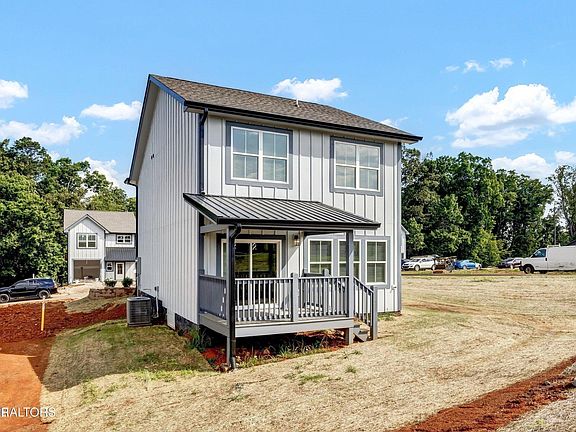 2nd image of 922 Lacy Ct Lot 1