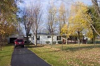 2nd image of 7114 North St