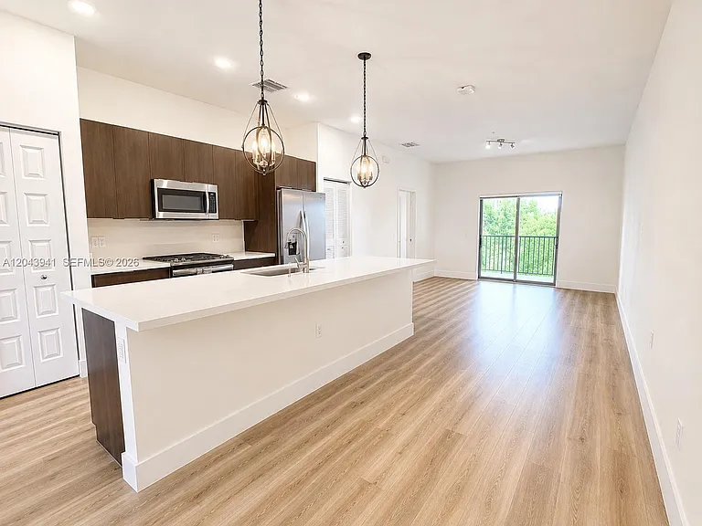8015 NW 104th Ave #21 — Photo 7