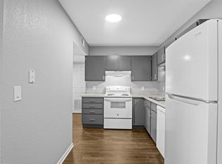 Callaway Villa Apartments, Holts Summit, MO 65043