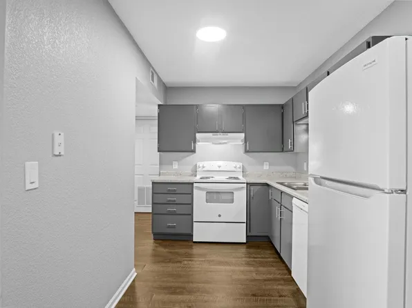 Callaway Villa Apartments