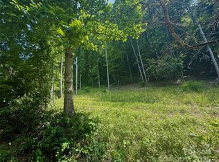 700 Wooded Mountain Trl, Mars Hill, NC 28754