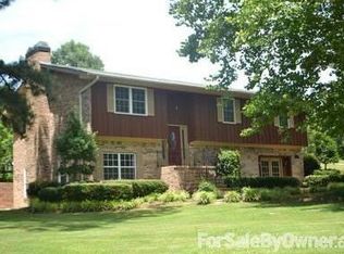 19 Oak Hill Dr, Dora, AL 35062