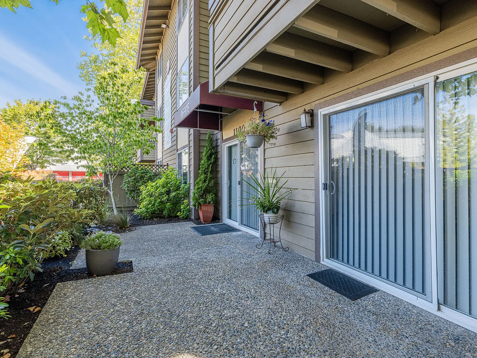 Heritage Grove — Photo 4