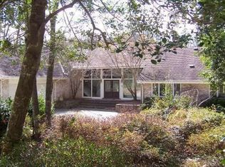 108 Duncansby Ct, Cary, NC 27511