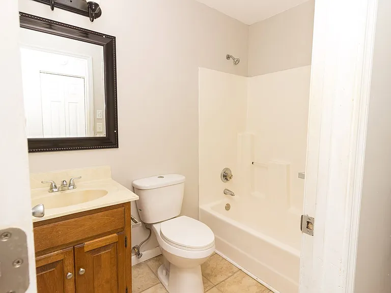 333 Withrow Rd #333 — Photo 12