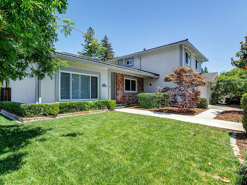 2nd image of 3043 Stinson Cir
