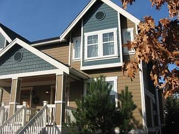 2nd image of 5817 55th Ave NE #A
