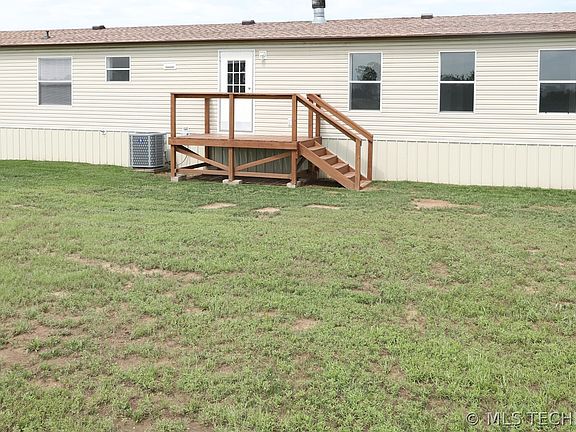 5th image of 14067 Ridge Rd