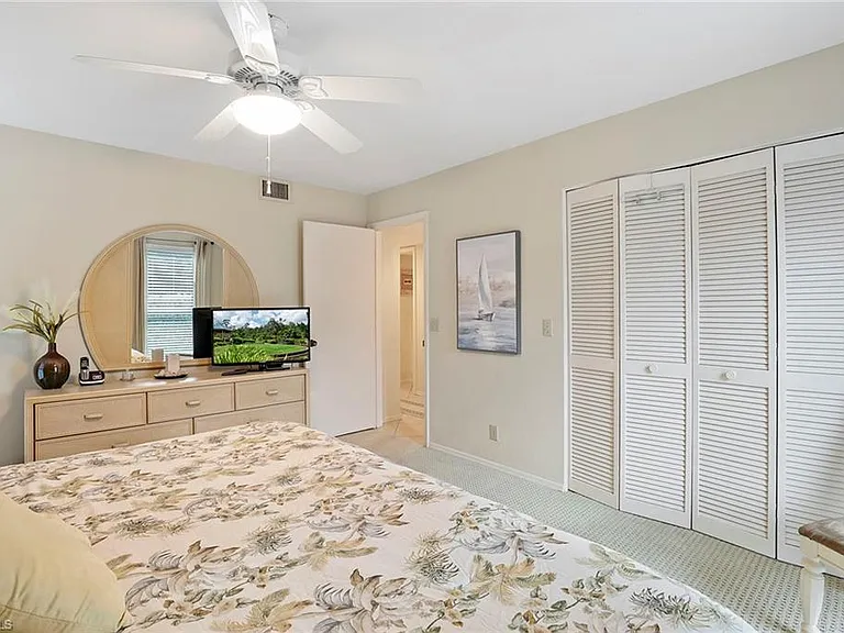 84 Georgetown Blvd #84 — Photo 10