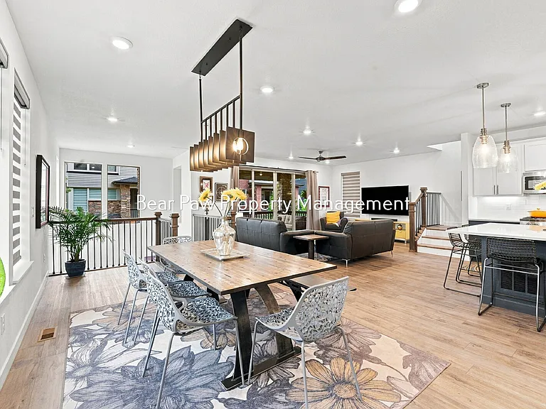 15742 W Girard Ave — Photo 5