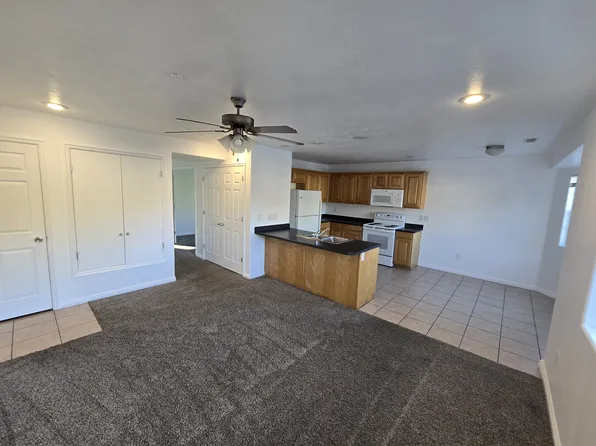 294 S 200 E APT 1, Cedar City, UT 84720