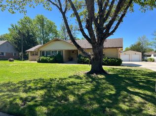 707 Post Rd, El Dorado, KS 67042