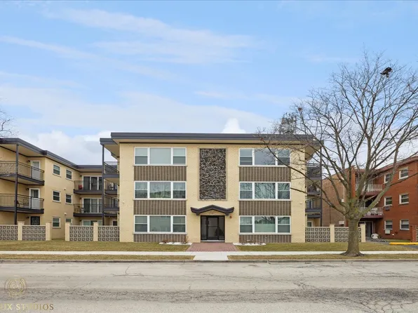 3035 Paris Ave APT 307, River Grove, IL 60171