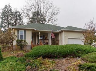 43 Diane Dr, Clyde, NC 28721