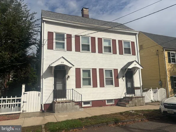 205 Prince St, Bordentown, NJ 08505