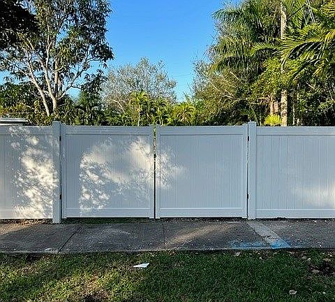 5th image of 8205 SW 163rd St
