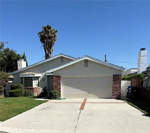22451 Dolorosa St Photo 1