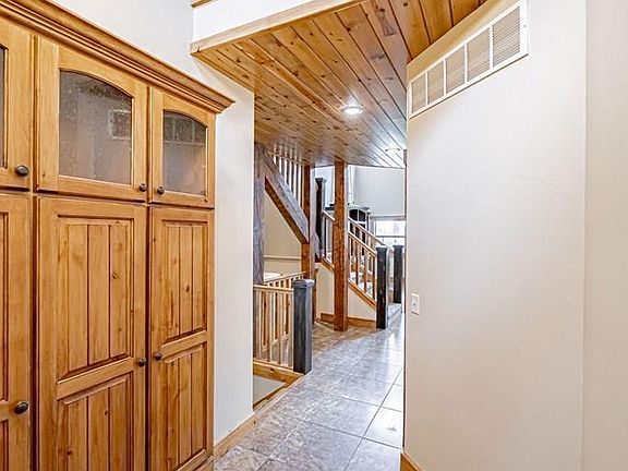 4th image of 2424 E Timberview Cir