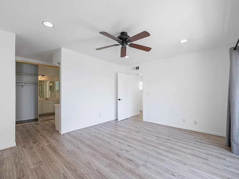 3623 Summershore Ln — Photo 25
