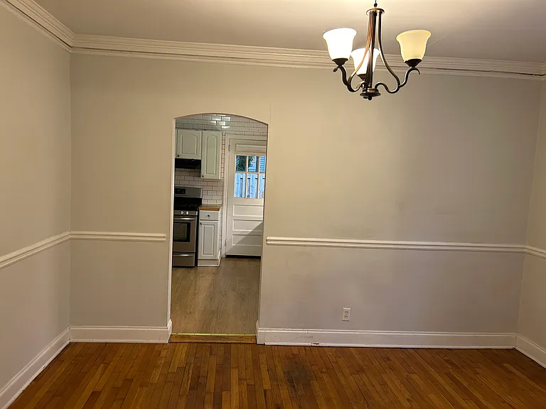 1106 Loring St SE — Photo 7