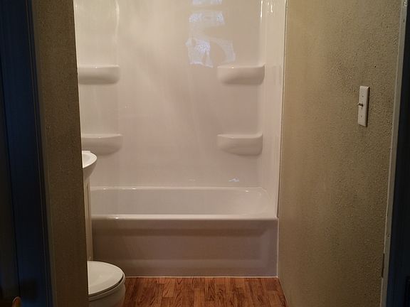 4th image of 9519 Gary Dr