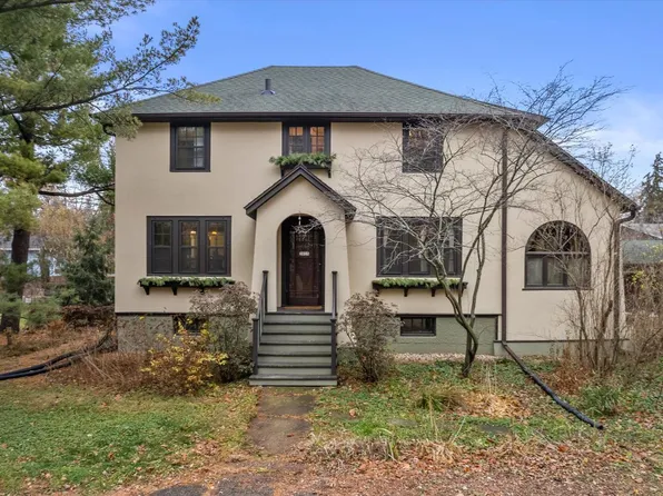 2025 Dickson PLACE, Madison, WI 53713