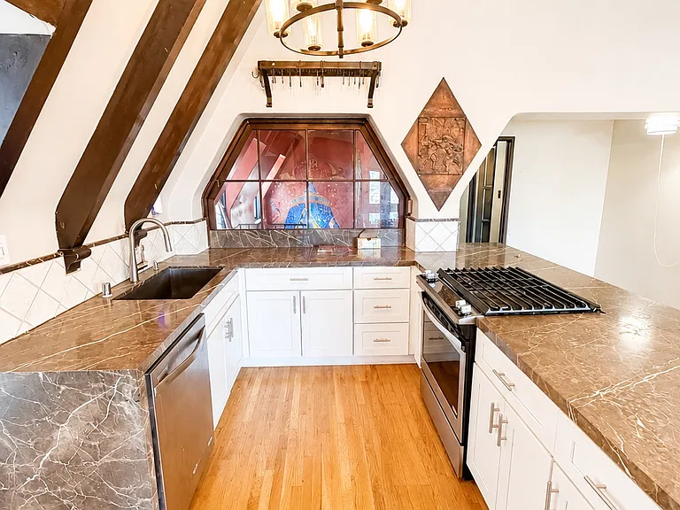 4215 E Livingston Dr #1 — Photo 8
