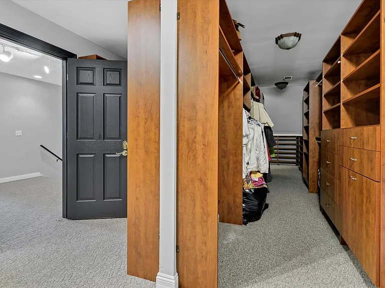 4206 Royal Fox Dr — Photo 27