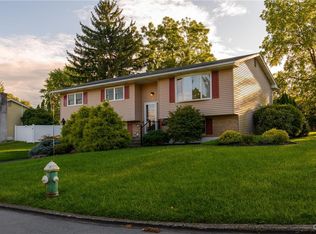 1152 Bryant St S, Allentown, PA 18104