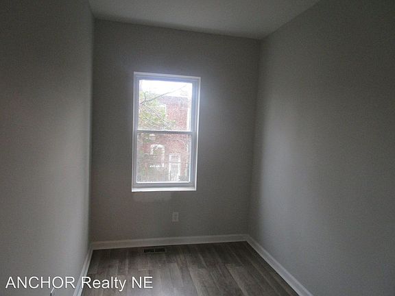 2nd image of 6420 N Norwood St